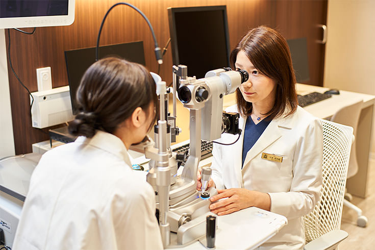 当院では眼形成専門医による優れた診断・技術をもって、 質の高い治療を提供します。